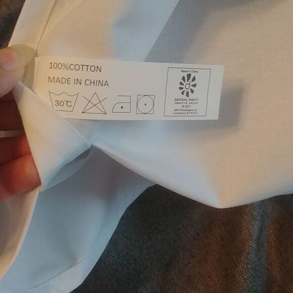 NWT Farmhouse Theme Cow "I herd that" with yellow flowers - Picture 4 of 4